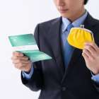 月々の奨学金返済、会社が肩代わりします。若手社員の『心の余裕』を生む返済支援制度のリアル